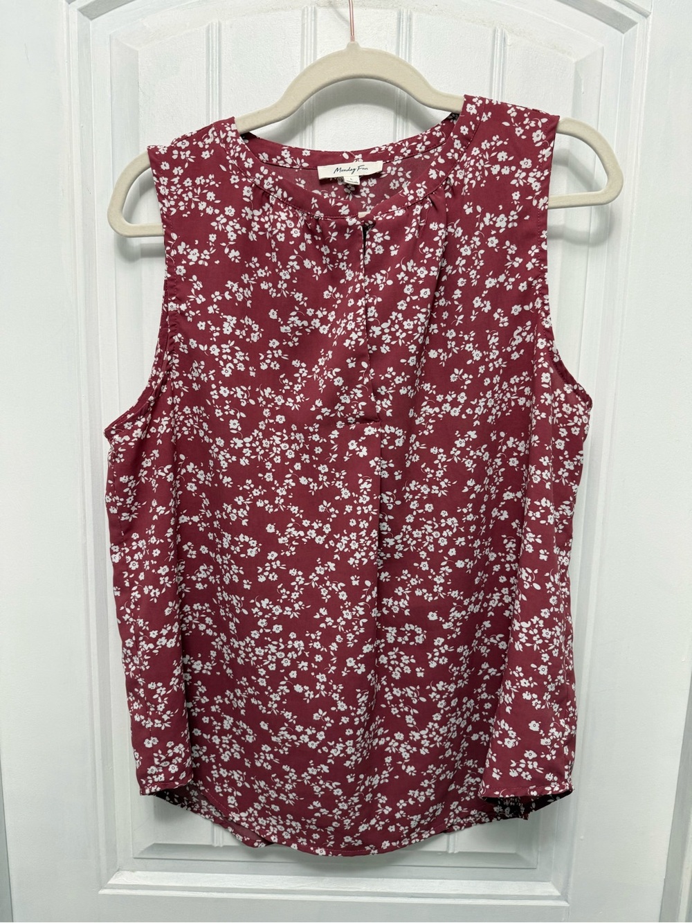Monday Fun Women's Large Harper Smocking Detail Tank Top Red (46-5)